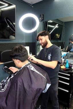 Isaih - Expert Barber at Billionaire Barbershop Glendale